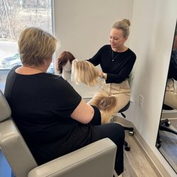 Nedia Hair Loss Salon - Consultation