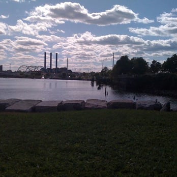 India Point Park - A beautiful day at the park! - Parks Near Me - Providence, Rhode Island India Point Park - A beautiful day at the park! - Parks Near Me - Providence, Rhode Island