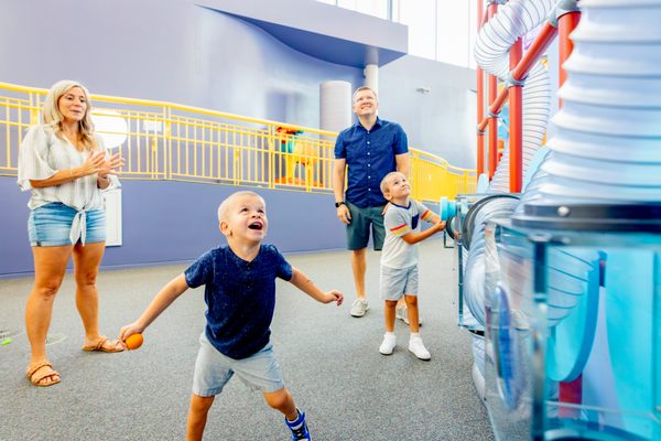 Children's Discovery Museum of the Desert by null