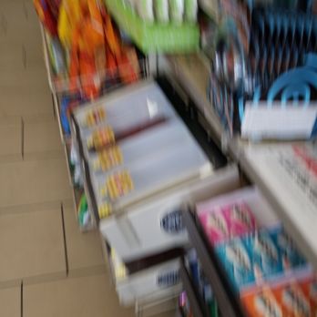 7-Eleven - a grocery aisle with a variety of items - Convenience Stores Near Me - Bakersfield, California