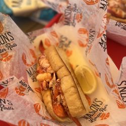 Mason's Famous Lobster Rolls - Connecticut Roll