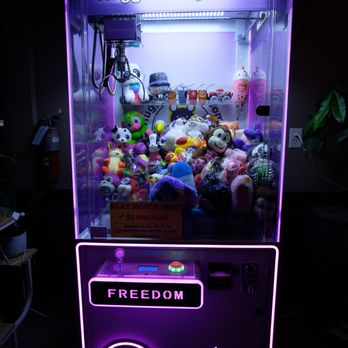 Pho Ben - claw machine - Vietnamese Near Me - Sugar Land, Texas