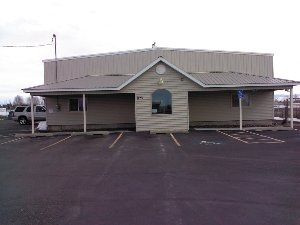 UPPER VALLEY RESOURCE & COUNSELING CENTER Updated October 2024 1223