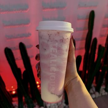 Tealicious - Strawberry Fresh Milk w.Mochi - Bubble Tea Near Me - Davie, Florida