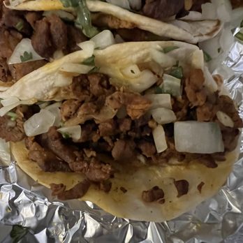 Las Trancas - Al Pastor on flour tortilla. Good amount of meat, but needs more toppings. - Mexican Near Me - Austin, Texas Las Trancas - Al Pastor on flour tortilla. Good amount of meat, but needs more toppings. - Mexican Near Me - Austin, Texas