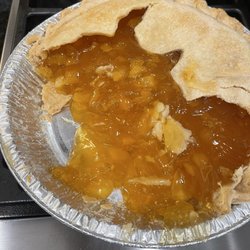 Countryside Bakery - Peach pie