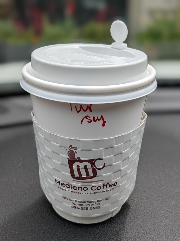 Medleno Coffee Shop & Roastery