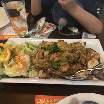 Sala Thai - Thai Near Me - Richmond, California Sala Thai - Thai Near Me - Richmond, California