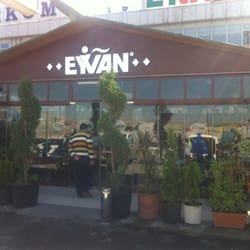 Urfa Eyvan Sofrası