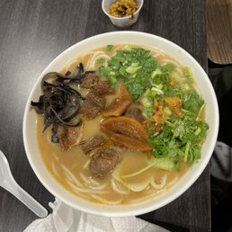 Beef brisket noodles