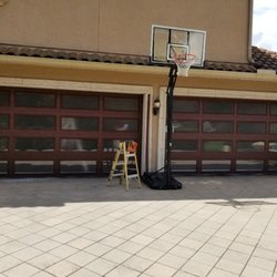 Garage door Solutions of central Florida
