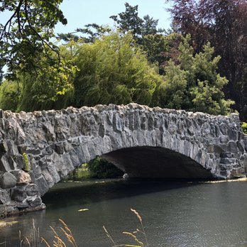 Beacon Hill Park - Stone bridge - Parks Near Me - Victoria, British Columbia