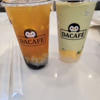 DaCafe - Avocado mango frappe and peach green tea - Bubble Tea Near Me - San Diego, California