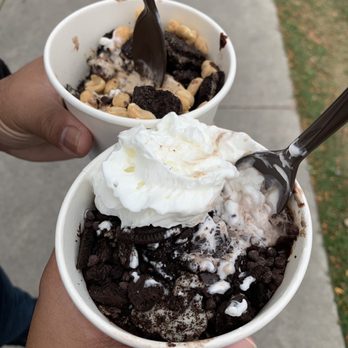 Sweet Peaks - Black bear Sunday with Oreo bits (bottom) and grizzly tracks ice cream, hot fudge, Oreo cookies, peanuts (top) - Ice Cream & Frozen Yogurt Near Me - Whitefish, Montana Sweet Peaks - Black bear Sunday with Oreo bits (bottom) and grizzly tracks ice cream, hot fudge, Oreo cookies, peanuts (top) - Ice Cream & Frozen Yogurt Near Me - Whitefish, Montana