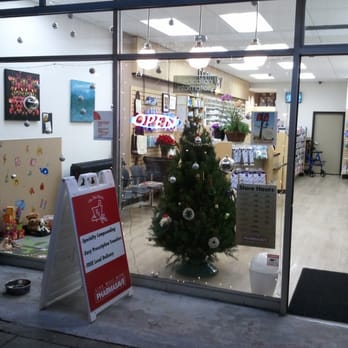 Pharmasave on the Drive - Visit our Children's Play Area and Check out our Monthly local artist! - Drugstores Near Me - Vancouver, British Columbia Pharmasave on the Drive - Visit our Children's Play Area and Check out our Monthly local artist! - Drugstores Near Me - Vancouver, British Columbia