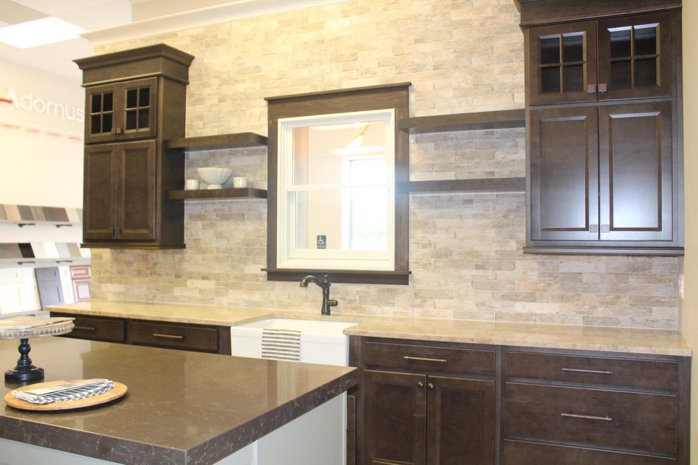 MODERN AND TRIM Updated September 2024 24 Photos 51754