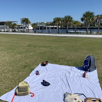 Julian B Lane Riverfront Park - Parks Near Me - Tampa, Florida