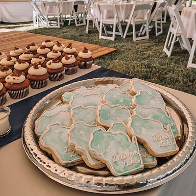 Poppy Cakes by null