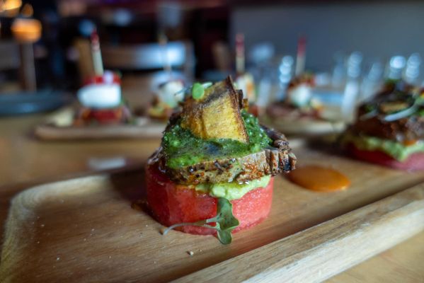 LV Mar Tapas & Cocktails by null