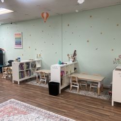 Spectrum Solutions Therapy - Sun room is for our little kiddos who require extra light and sunshine