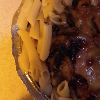 Good Eats - Chicken with garlic mushroom sauce  I didn't order that!I ordered what is shown in the saucy picture I also asked for extra sauce over pasta - Diners Near Me - Maspeth, New York