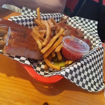 Smokey Mo - Barbeque Near Me - Tucson, Arizona