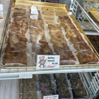 Leonard's Bakery - Bakeries Near Me - Honolulu, Hawaii