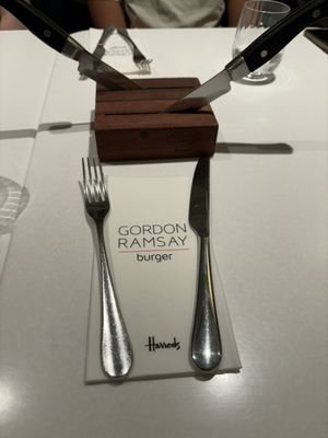 Gordon Ramsay Burger by null