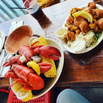 Old Ferry Landing - You can't beat this combo. - Seafood Near Me - Portsmouth, New Hampshire
