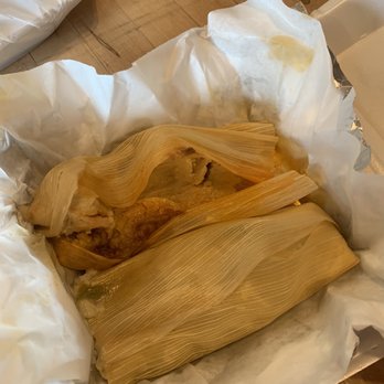 Taqueria Lolita - Pork Tamal con Rojo Sauce & Chicken Tamal con Verde Sauce - Mexican Near Me - Hiddenite, North Carolina Taqueria Lolita - Pork Tamal con Rojo Sauce & Chicken Tamal con Verde Sauce - Mexican Near Me - Hiddenite, North Carolina