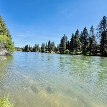 Deschutes River Trail System - Water - Hiking Near Me - Bend, Oregon