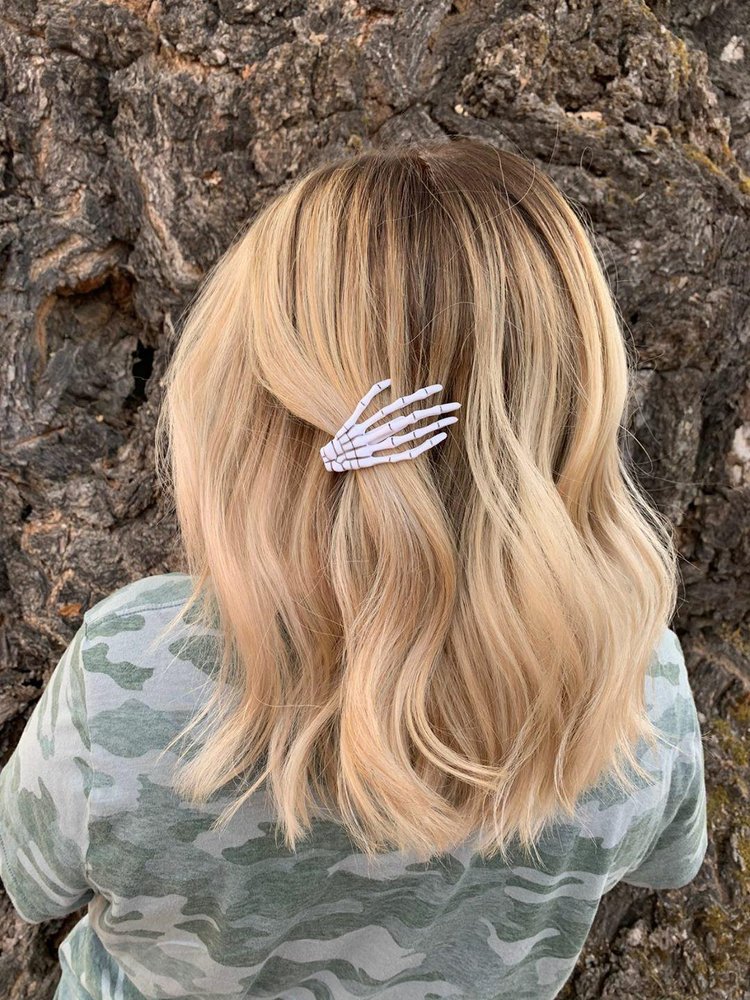 Vintage Hair Logo