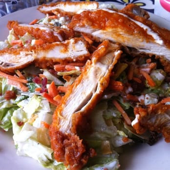 Chili's - Buffalo chicken salad - Tex-Mex Near Me - East Providence, Rhode Island