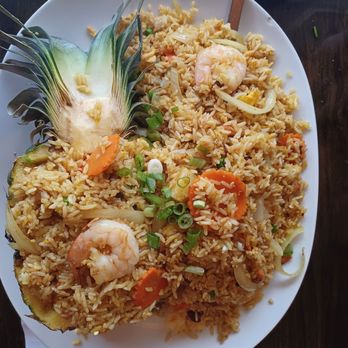 Bua Thai Cuisine - Pineapple fried rice - Thai Near Me - Durham, North Carolina