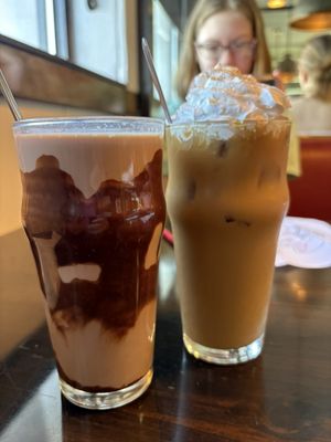 Chicken 'N The Egg by null