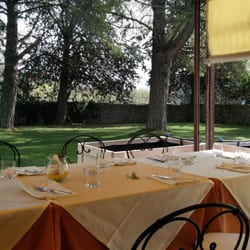Osteria Dell'olmo - Il giardino