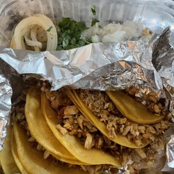 Pollo Regio - Chicken tacos. Tasty.