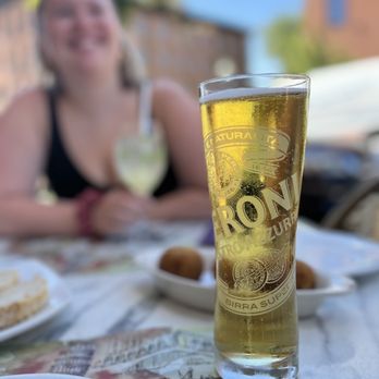 il Canale - Peroni - Italian Near Me - Washington, DC, District of Columbia