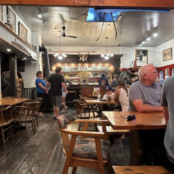 Graham’s Historical Restaurant - people sitting at tables - Bars Near Me - Glacier, Washington Graham’s Historical Restaurant - people sitting at tables - Bars Near Me - Glacier, Washington