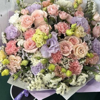 Pink Clover Florist - Florists Near Me - Thousand Oaks, California Pink Clover Florist - Florists Near Me - Thousand Oaks, California
