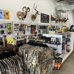 Hawaii Hunters - Store View
