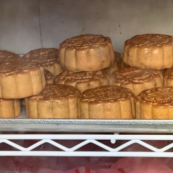 Golden Gate Bakery - Moon cakes - Bakeries Near Me - San Francisco, California