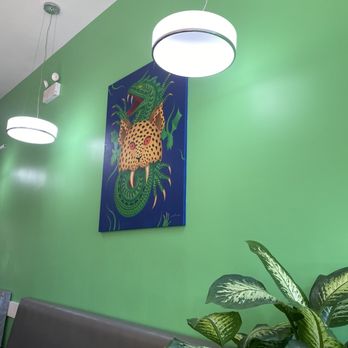 Quesadilla La Reyna Del Sur - Interior - Mexican Near Me - Chicago, Illinois