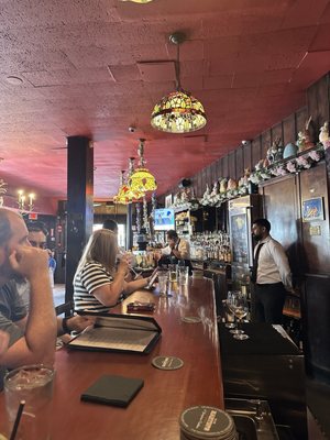 Martin's Tavern by null