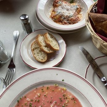 Le Diplomate - Brasseries Near Me - Washington, DC, District of Columbia