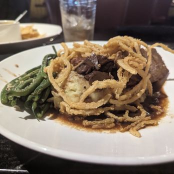 Houlihans - Meatloaf - American Near Me - Denton, Texas Houlihans - Meatloaf - American Near Me - Denton, Texas