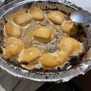 BJ's Restaurant & Brewhouse - A sad rendition of the S'mores Pizookie - New American Near Me - Downey, California