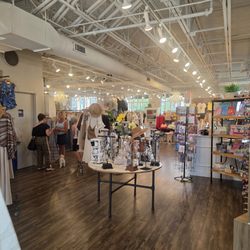 Mainstream Boutique