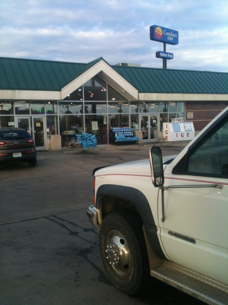 FASTRIP CONVENIENCE STORES Open for Business 727 W Springfield Rd