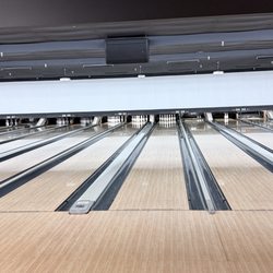Bowlero Melbourne - Inside